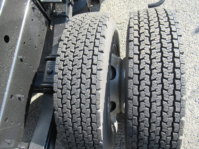 いすゞフォワードダンプ中型（4t）[写真33]