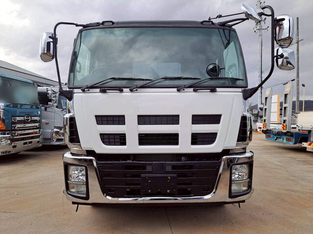 いすゞギガ深ダンプ（土砂禁ダンプ）大型（10t）[写真18]