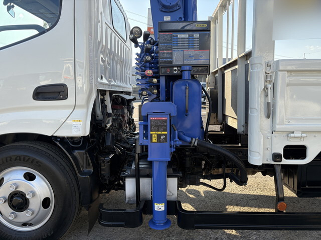 日野デュトロクレーン3段小型（2t・3t）[写真09]