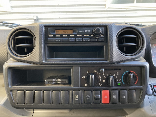 トヨタダイナパネルバン小型（2t・3t）[写真18]