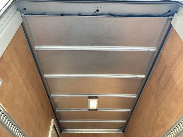 トヨタダイナパネルバン小型（2t・3t）[写真25]