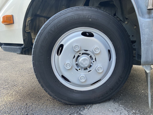 トヨタダイナパネルバン小型（2t・3t）[写真32]