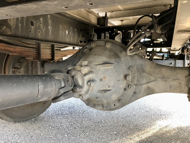 いすゞフォワード冷凍車（冷蔵車）中型（4t）[写真24]