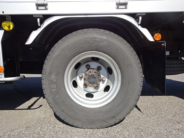 いすゞフォワードアルミブロック中型（4t）[写真26]