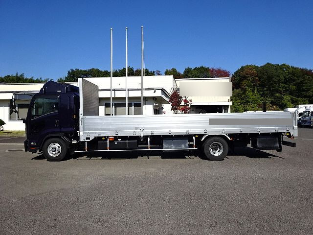 いすゞフォワードアルミブロック中型（4t）[写真06]