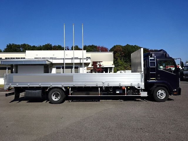 いすゞフォワードアルミブロック中型（4t）[写真07]