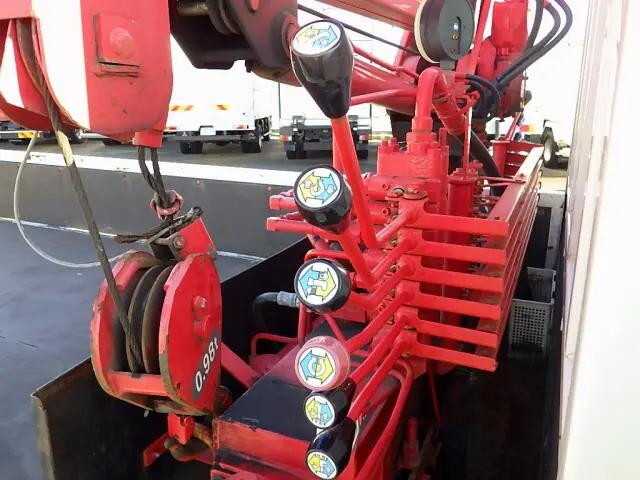 トヨタダイナクレーン3段小型（2t・3t）[写真11]