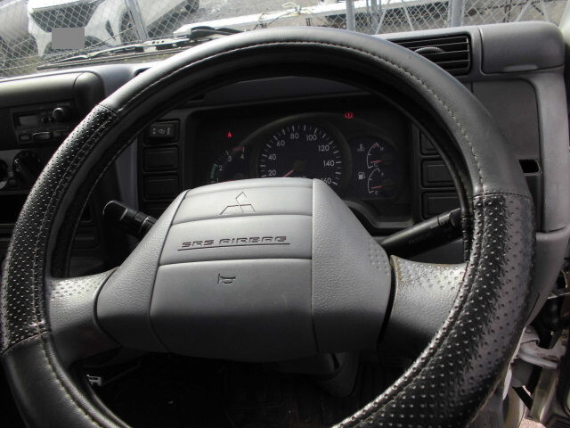 三菱ふそうキャンターダブルキャブ（Wキャブ）小型（2t・3t）[写真36]