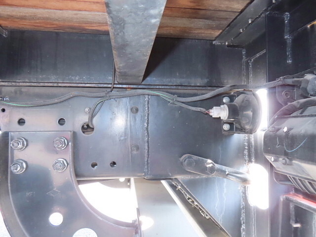 三菱ふそうファイターセルフクレーン4段増トン（6t・8t）[写真11]