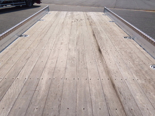 三菱ふそうファイターセルフクレーン4段増トン（6t・8t）[写真26]