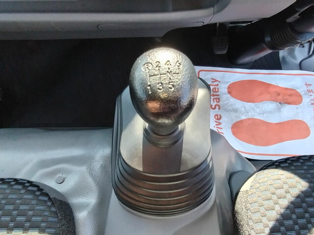 日野デュトロ平ボディ小型（2t・3t）[写真23]