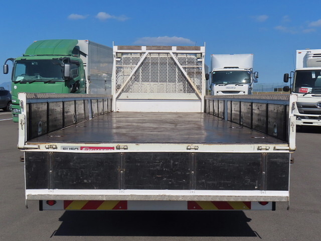 三菱ふそうファイター平ボディ増トン（6t・8t）[写真06]