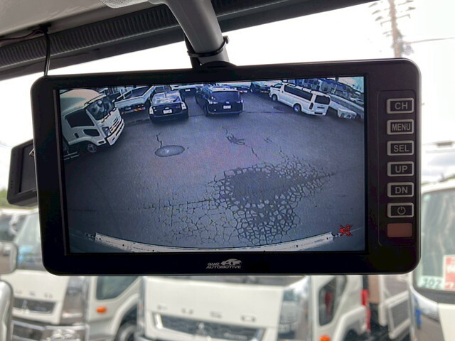 いすゞエルフアルミバン小型（2t・3t）[写真26]