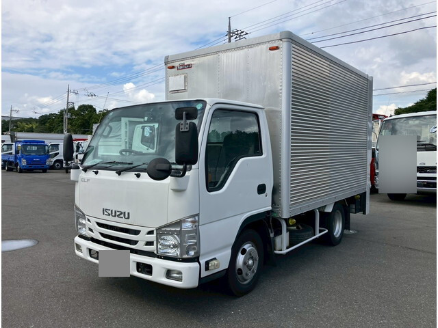 いすゞエルフアルミバン小型（2t・3t）[写真03]