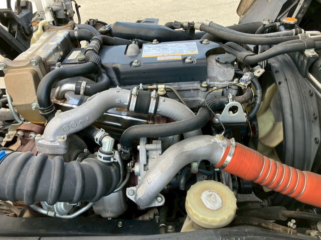 いすゞフォワードアルミウイング中型（4t）[写真29]