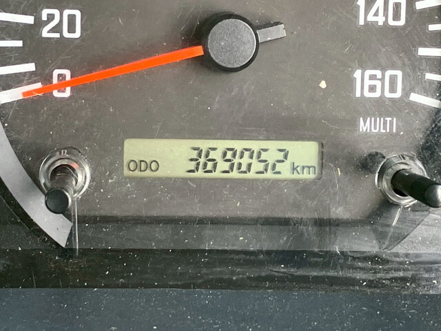 いすゞフォワードアルミウイング中型（4t）[写真34]