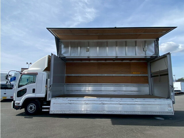 いすゞフォワードアルミウイング中型（4t）[写真09]