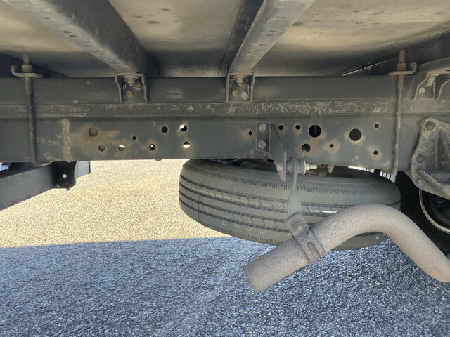 いすゞエルフアルミバン小型（2t・3t）[写真21]