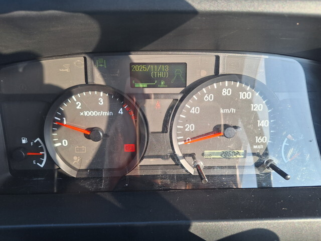 いすゞエルフダンプ小型（2t・3t）[写真12]