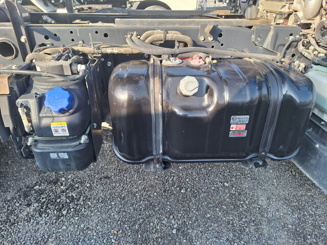 いすゞエルフダンプ小型（2t・3t）[写真09]