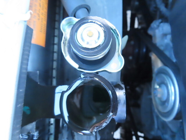 いすゞエルフダブルキャブ（Wキャブ）小型（2t・3t）[写真15]