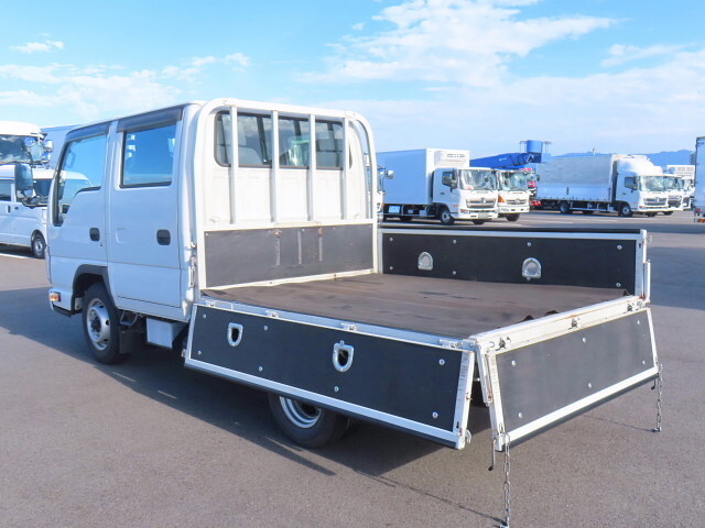 いすゞエルフダブルキャブ（Wキャブ）小型（2t・3t）[写真18]