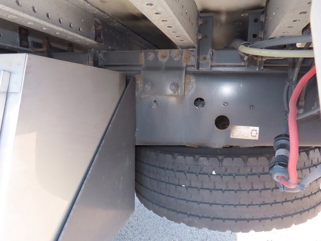 日野プロフィアアルミウイング大型（10t）[写真12]