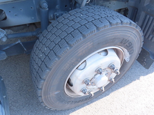 日野プロフィアアルミウイング大型（10t）[写真17]