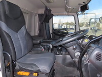 日野プロフィアアルミウイング大型（10t）[写真22]