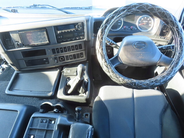 日野プロフィアアルミウイング大型（10t）[写真24]