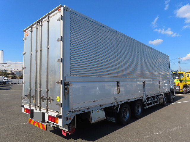 日野プロフィアアルミウイング大型（10t）[写真04]