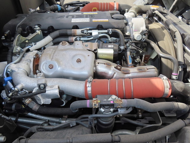 いすゞエルフアルミブロック小型（2t・3t）[写真16]