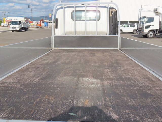 いすゞエルフアルミブロック小型（2t・3t）[写真24]