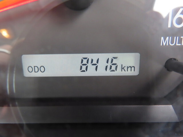 いすゞエルフアルミブロック小型（2t・3t）[写真29]