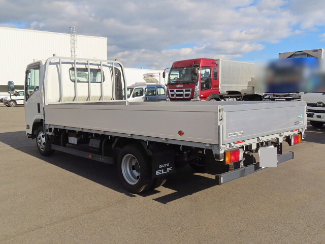 いすゞエルフアルミブロック小型（2t・3t）[写真04]