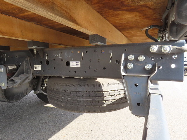 いすゞエルフアルミブロック小型（2t・3t）[写真09]