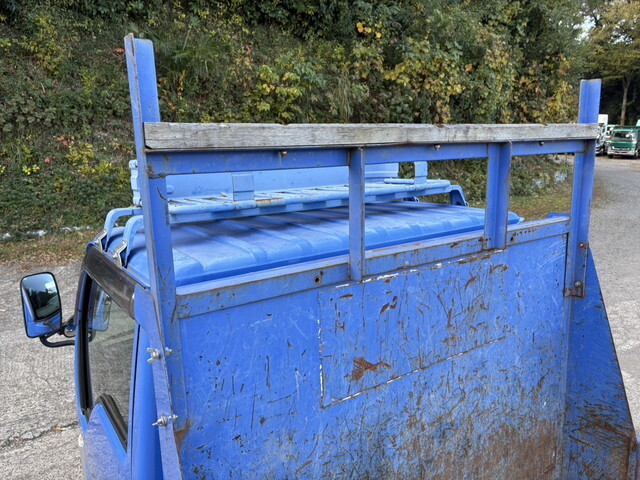 いすゞエルフダンプ小型（2t・3t）[写真15]