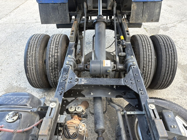 いすゞエルフダンプ小型（2t・3t）[写真15]