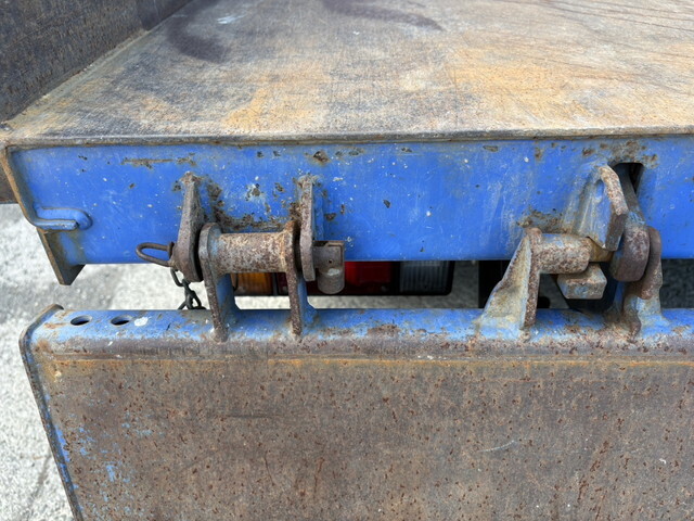 いすゞエルフダンプ小型（2t・3t）[写真16]