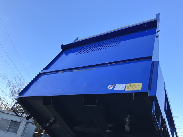 いすゞエルフダンプ小型（2t・3t）[写真16]