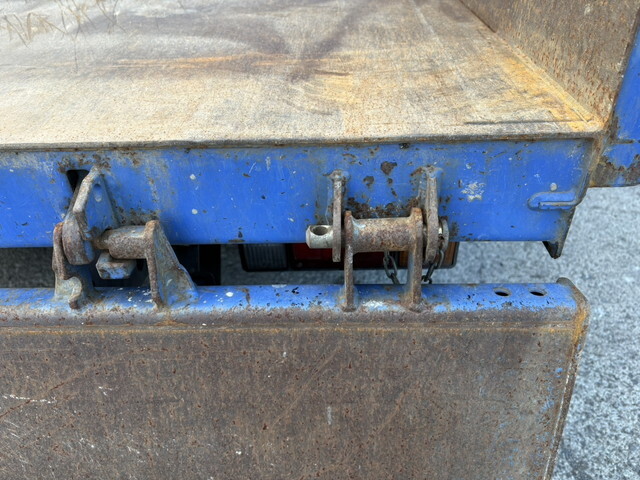 いすゞエルフダンプ小型（2t・3t）[写真17]