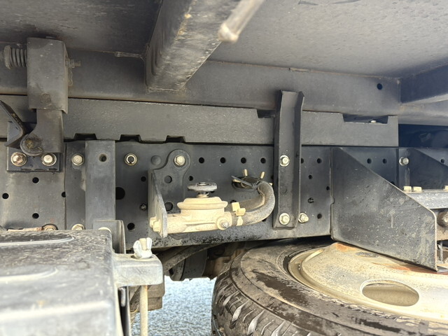 いすゞエルフダンプ小型（2t・3t）[写真20]