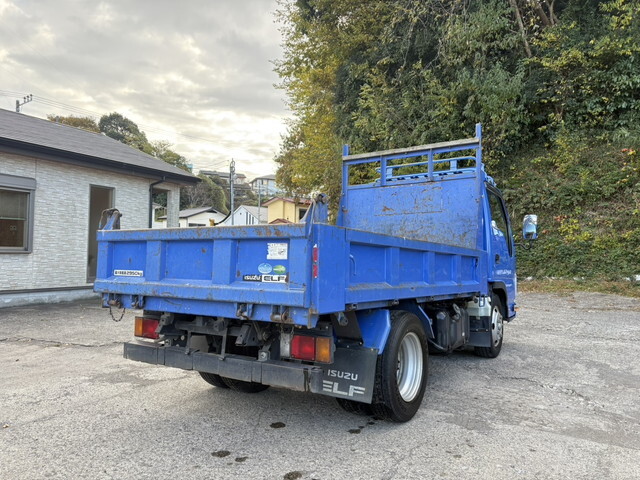 いすゞエルフダンプ小型（2t・3t）[写真04]