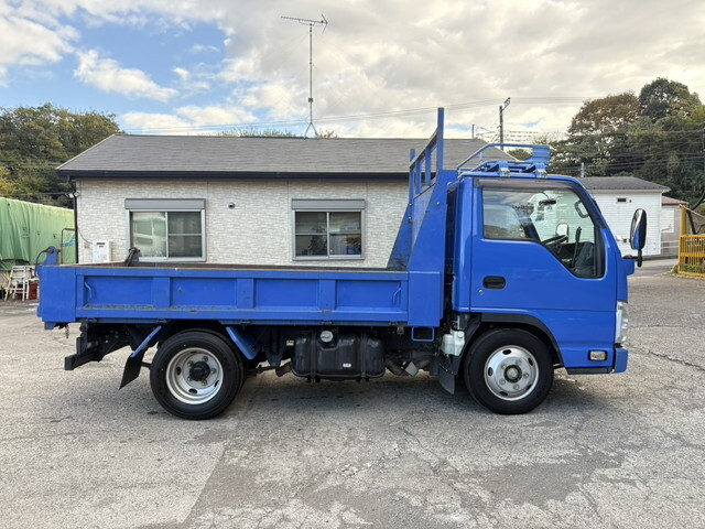 いすゞエルフダンプ小型（2t・3t）[写真08]