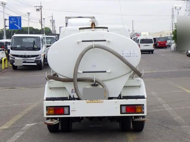 日野デュトロ散水車小型（2t・3t）[写真06]