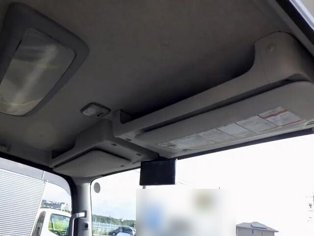 いすゞエルフカーテン車小型（2t・3t）[写真39]
