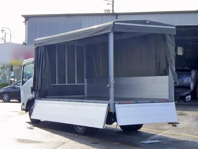 いすゞエルフカーテン車小型（2t・3t）[写真07]