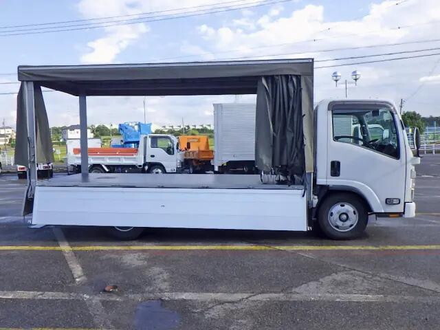 いすゞエルフカーテン車小型（2t・3t）[写真08]