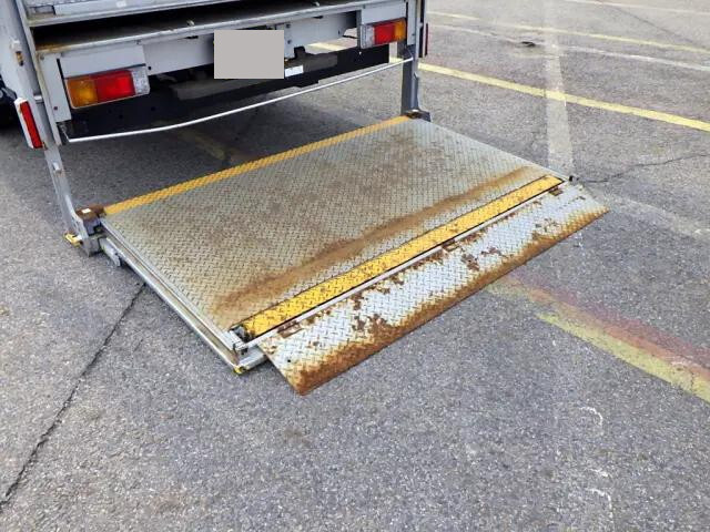 トヨタダイナアルミバン小型（2t・3t）[写真11]