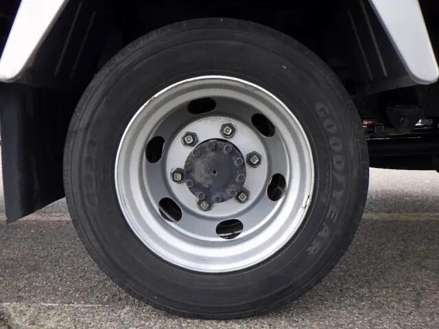 トヨタダイナアルミバン小型（2t・3t）[写真19]